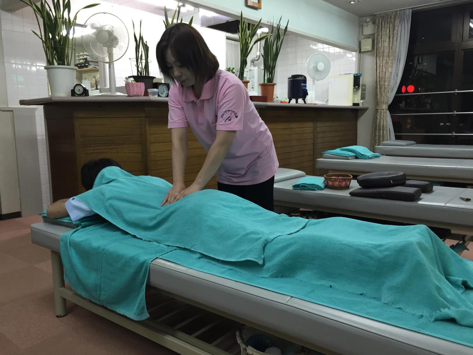 Capsule&Spa Grand Sauna Hiroshima Eksteriør billede